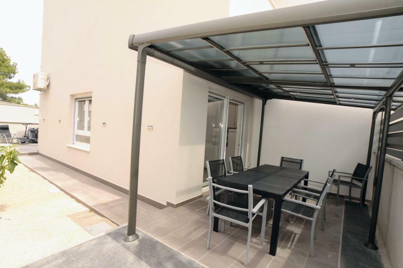 Villa Miggelangelo Tisno Kültér fotó