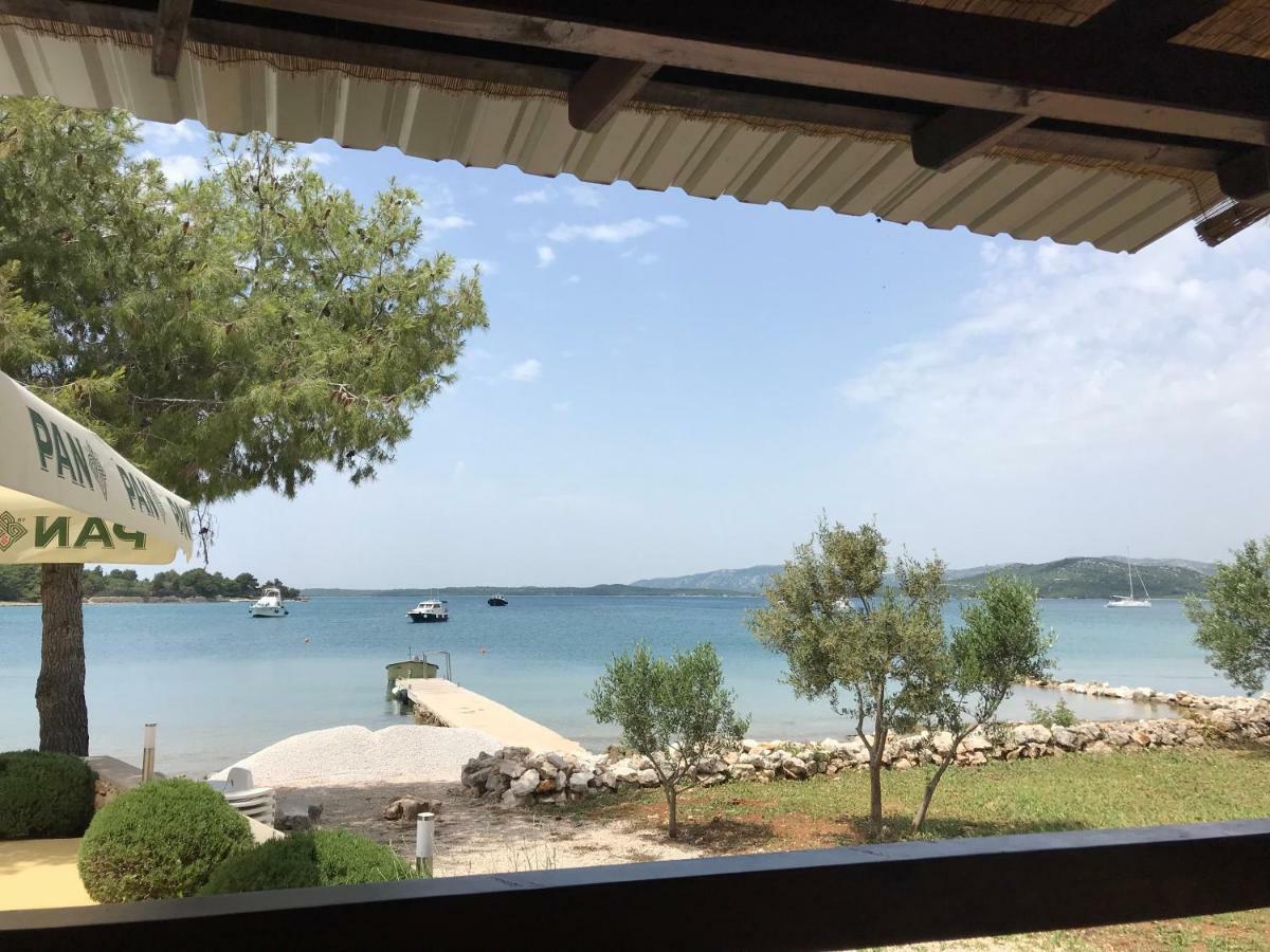 Villa Miggelangelo Tisno Kültér fotó